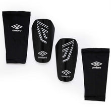 Umbro Squadra Slip In Shin Guard