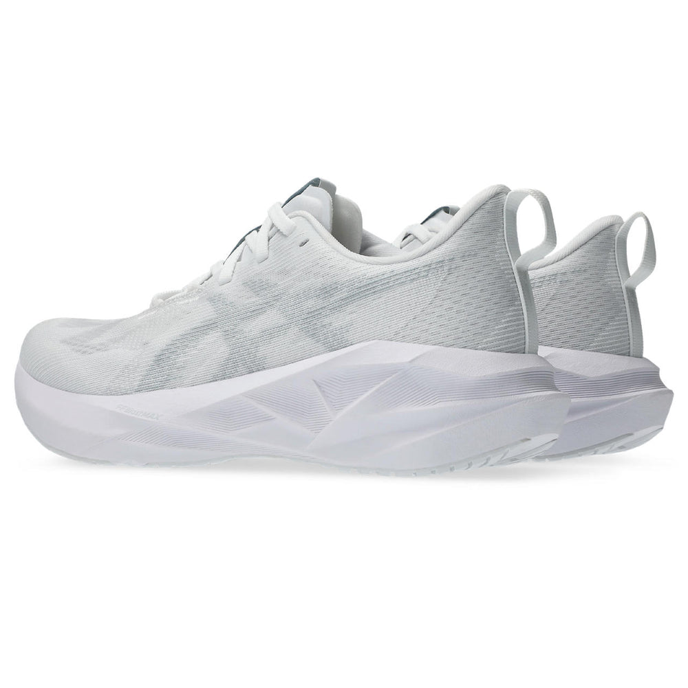 Women's Asics Novablast 5