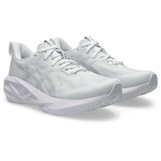 Women's Asics Novablast 5