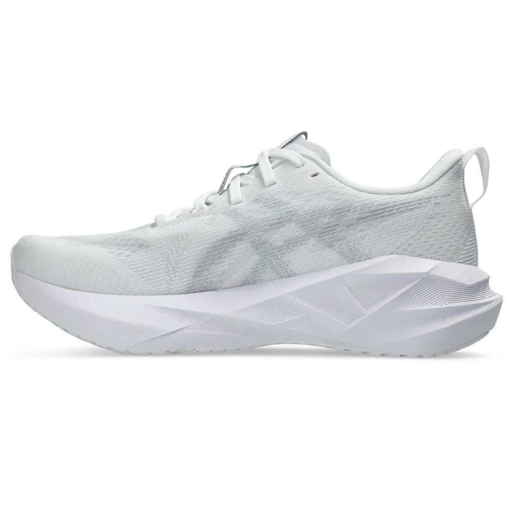 Women's Asics Novablast 5