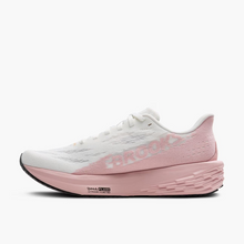 Women's Brooks Launch 11