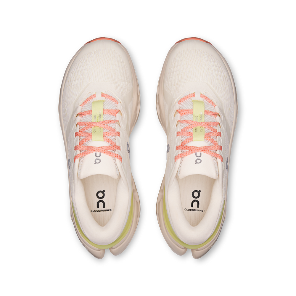 Womens On Cloud Cloudrunner 3