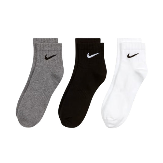Nike Everyday Lightweight Training Ankle Socks (3 Pairs)