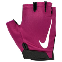 Nike Women's Gym Essential FG 2.0