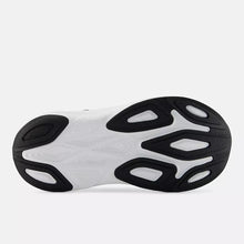 Women's New Balance Fresh Foam X More (WMORGR6)