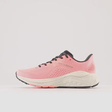 Women's New Balance W860P13